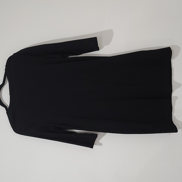 Black dress with pocket in the front - Picture 5 of 5